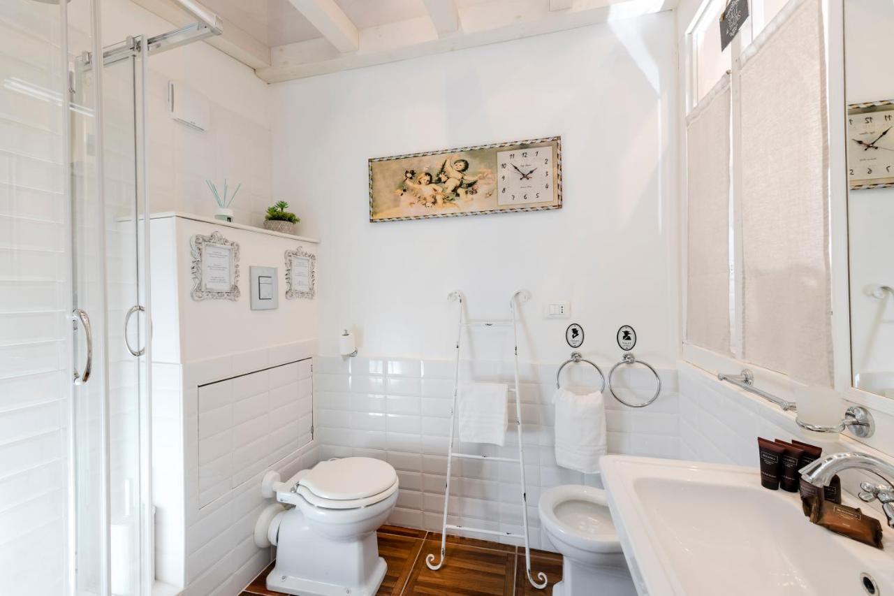 Capo Le Case, Romantic Flat Near Spanish Steps Extérieur photo