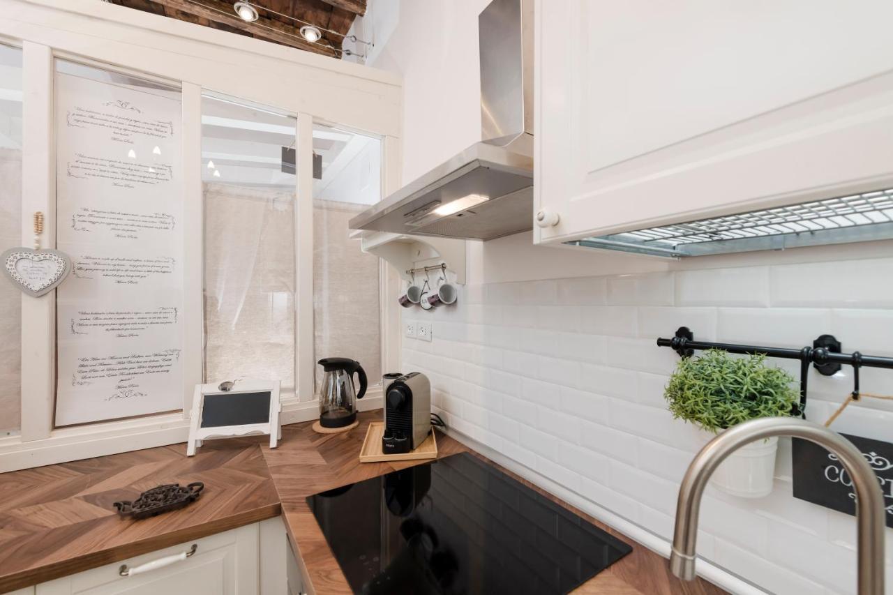 Capo Le Case, Romantic Flat Near Spanish Steps Extérieur photo